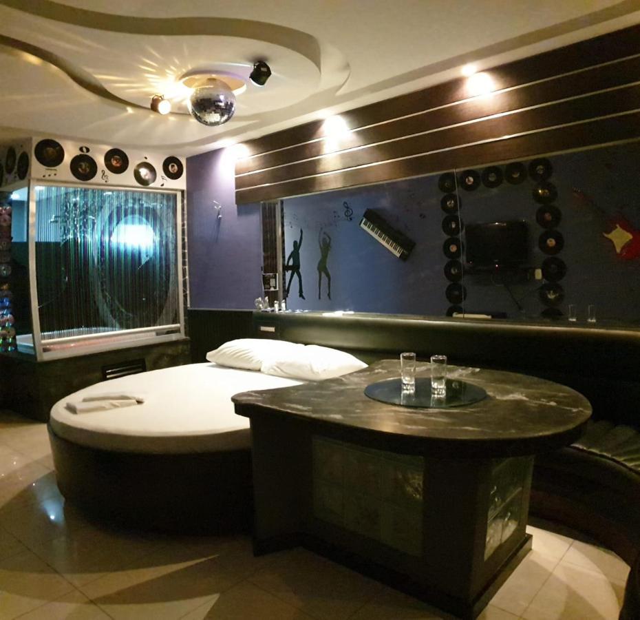 נטאל Dolce Amore Motel (Adults Only) מראה חיצוני תמונה
