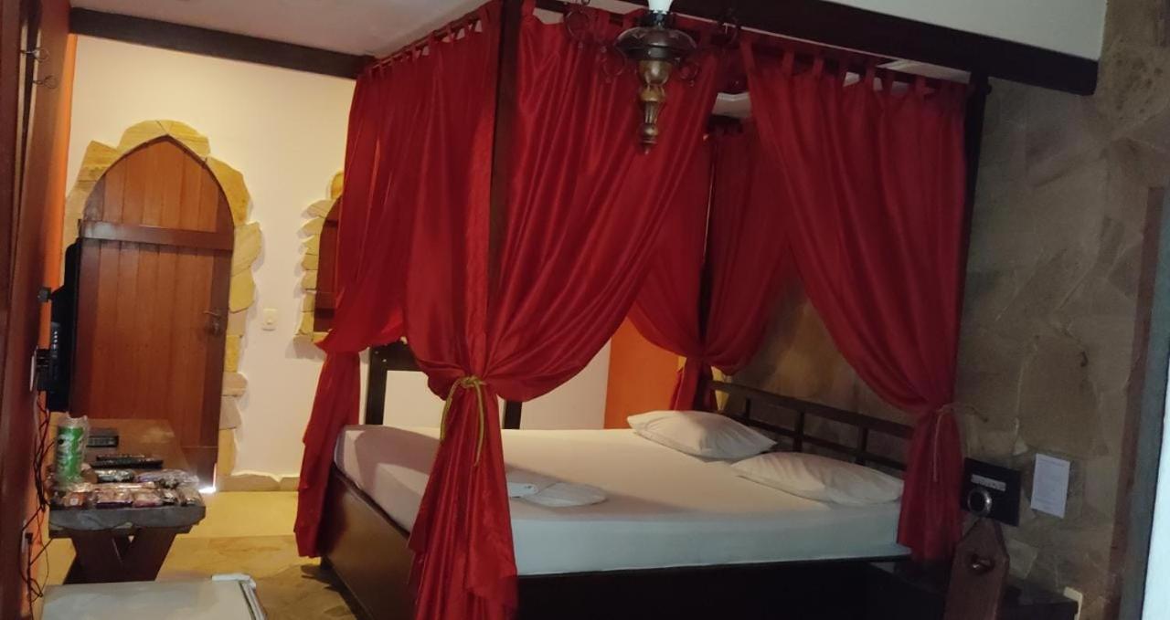 נטאל Dolce Amore Motel (Adults Only) מראה חיצוני תמונה